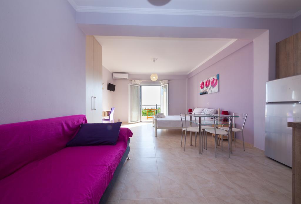 Ionian View Apartments - Parga Panoramic Seaview Gems Room photo