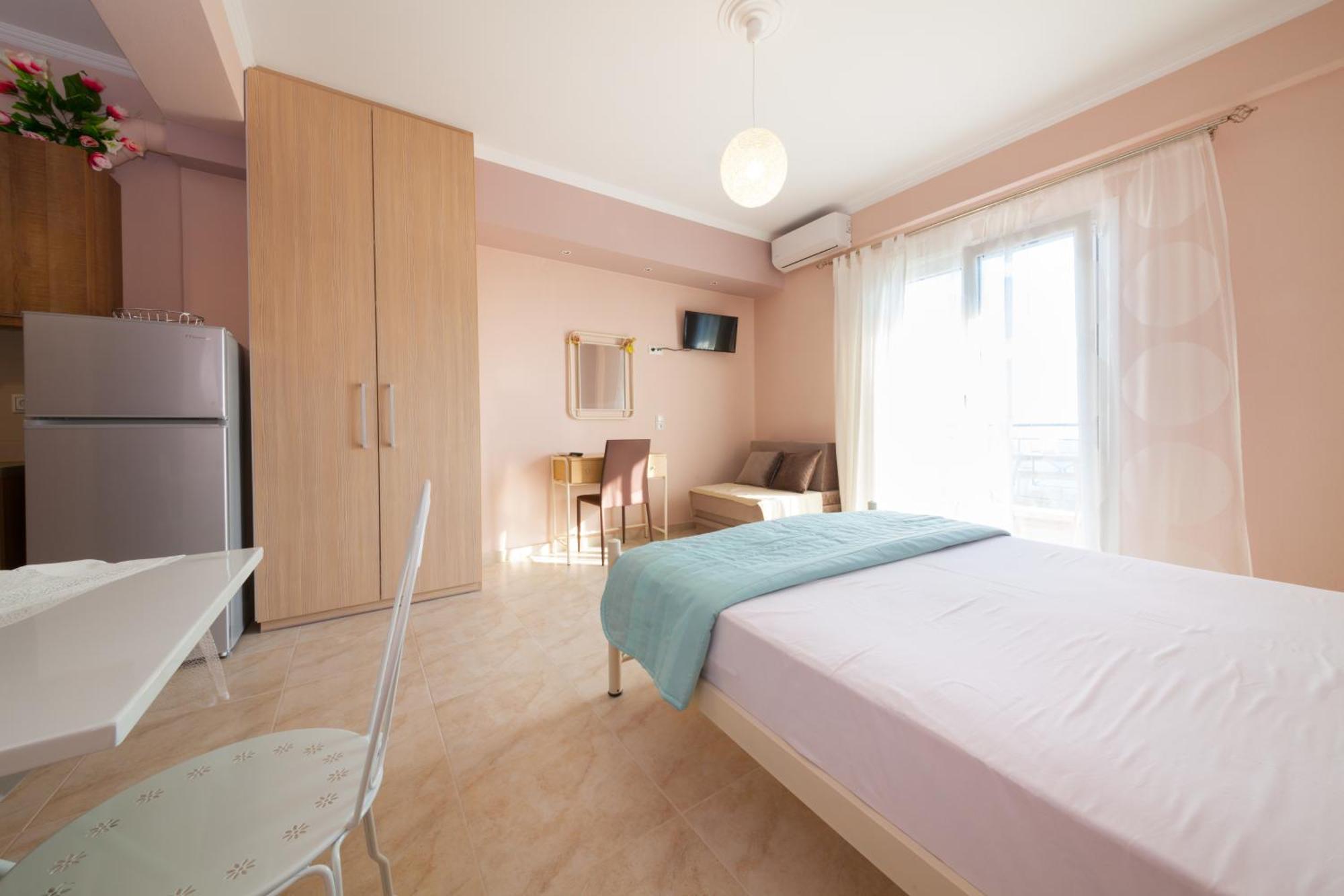 Ionian View Apartments - Parga Panoramic Seaview Gems Exterior photo