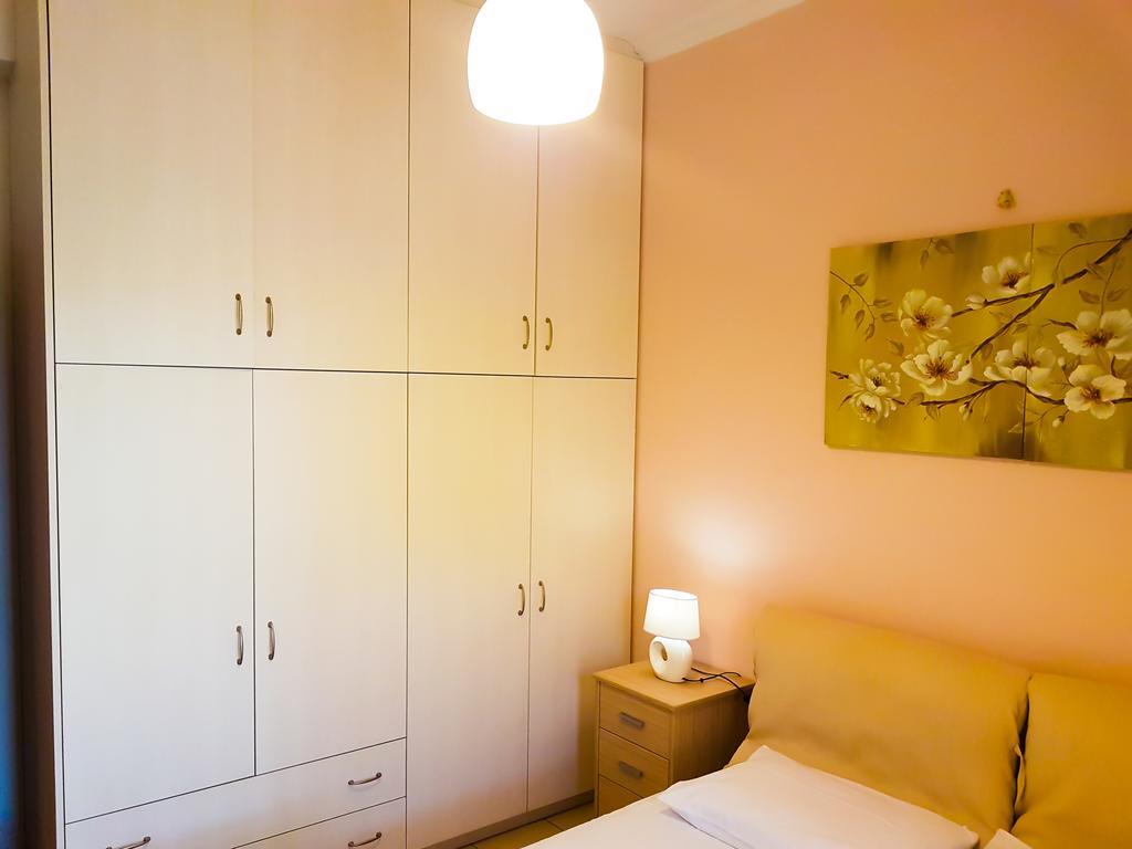 Ionian View Apartments - Parga Panoramic Seaview Gems Exterior photo